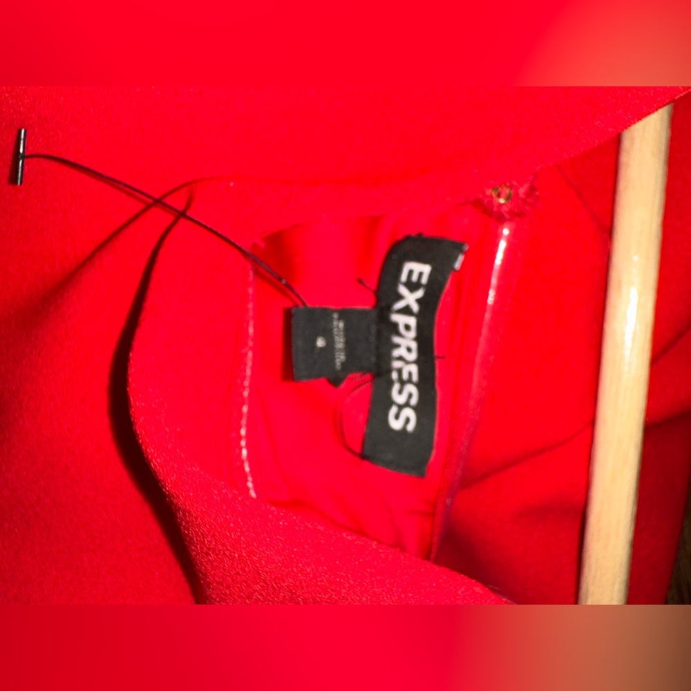 Express Red jumpsuit - Picture 6 of 6